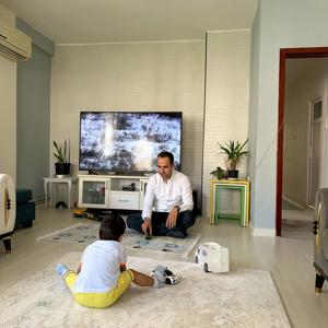 Koruyucu Ailelerimizle bir araya gelmeye devam ediyoruz. Koruyucu ailemizi ziyaret ederek, koruyucu ailelerin toplumda büyük bir görev üstlendiklerini belirttik. Koruyucu ailemizin bayramını kutladık. - fotoğraf 2