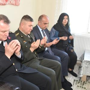 Kurban Bayramı münasebetiyle Şehit  Ailesi ziyareti. - fotoğraf 2