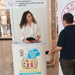 Koruyucu Aile Günü Etkinlikleri Kapsamında Tanıtım Standı Kuruldu - fotoğraf 4