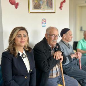 Karesi Huzurevi Yaşlı Bakım ve Rehabilitasyon Merkezi Müdürlüğümüze Bayram Ziyareti - fotoğraf 3