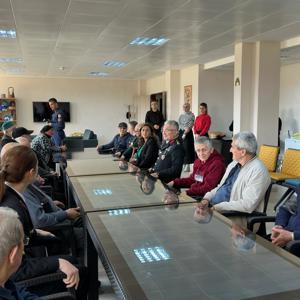 Karesi Huzurevi Yaşlı Bakım ve Rehabilitasyon Merkezine Ziyaret - fotoğraf 2
