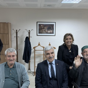 Karesi Huzurevi Yaşlı Bakım ve Rehabilitasyon Merkezi Müdürlüğü İftar Programı - fotoğraf 3