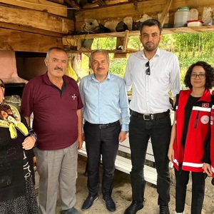 15 Temmuz Demokrasi ve Milli Birlik Günü öncesi Kahraman 15 Temmuz Gazilerimizin Kıymetli Ailelerine Ziyaret - fotoğraf 2