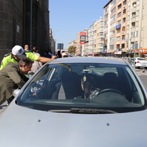 İL MÜDÜRÜMÜZ  NEVZAT ÖZER YAYA GÜVENLİĞİNE DİKKAT ÇEKTİ - fotoğraf 1