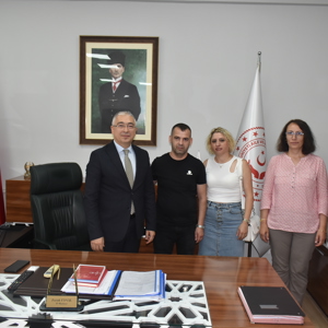 Her Çocuğun Sıcak Bir Yuvada Büyüme Hakkı Vardır - fotoğraf 1