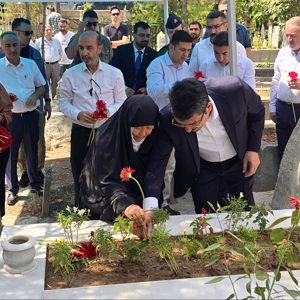 Şehit Ailerimizle, Aziz Şehitlerimizin Mezarları ziyaret  edildi - fotoğraf 2