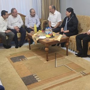 15 Temmuz hain darbe girişimi sırasında İstanbul’un Saraçhane ilçesinde Gazi  olan, Kahraman Gazimiz  M.Şirin İnanç'ı ziyaret ettiler. - fotoğraf 1