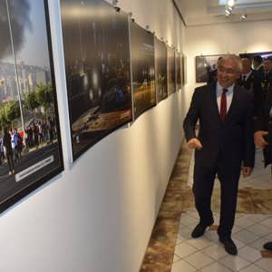 "Demokrasiye Sahip Çıkan Milletin Zaferi" Fotoğraf Sergisi - fotoğraf 4