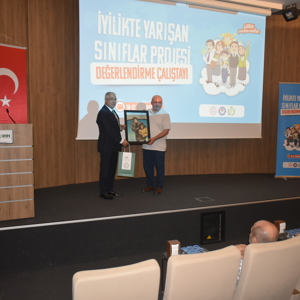 İyilikte Yarışan Sınıflar Projesi Kapsamında Çalıştay Gerçekleştirildi - fotoğraf 6
