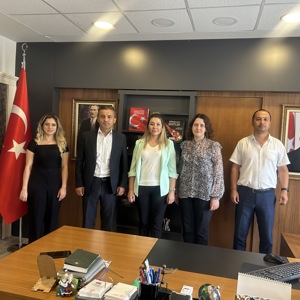 Aile ve Toplum Hizmetleri Genel Müdürlüğü Sosyal Uyum Daire Başkanı Sayın Nevzat ÖZER, beraberindeki heyet ilimize ziyarette bulundular. - fotoğraf 1