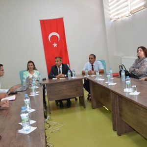 Aile ve Toplum Hizmetleri Genel Müdürlüğü Sosyal Uyum Daire Başkanı Sayın Nevzat ÖZER, beraberindeki heyet ilimize ziyarette bulundular. - fotoğraf 2