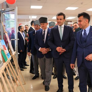 15 Temmuz Demokrasi ve Milli Birlik Gününde Korunma ve Bakım Altındaki Çocuklarımızın Demokrasi Nöbeti - fotoğraf 2