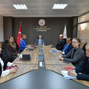 Valimiz Sayın İsmail USTAOĞLU, İl Müdürlüğümüze Teşrif Etti - fotoğraf 2