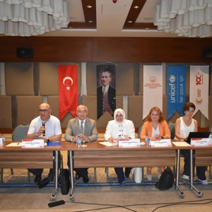 Çocuk Yaşam Merkezleri İçin Değerlendirme Çalıştayı Çocuk Hizmetleri Genel Müdürü Sayın Ayşegül YILDIRIM KARA’nın Katılımıyla Gerçekleştirildi - fotoğraf 1