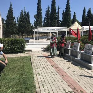 Şehitlerimiz Şehadet Sene-i Devriyelerinde Kabirleri Başında Dualarla Anıldı - fotoğraf 2