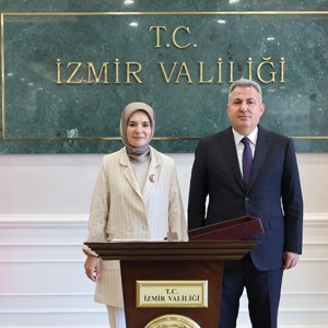 Bakanımız Mahinur Özdemir Göktaş İzmir'de Sosyal Dayanışma Merkezi'nin Açılışını Gerçekleştirdi - fotoğraf 5
