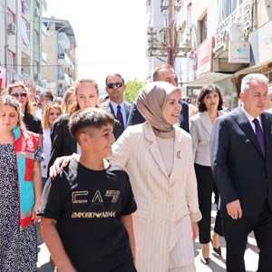 Bakanımız Mahinur Özdemir Göktaş İzmir'de Sosyal Dayanışma Merkezi'nin Açılışını Gerçekleştirdi - fotoğraf 6