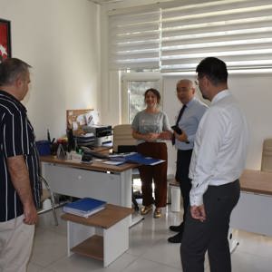 Yaşlı Bakım Hizmetlerinin Kalitesinin Artırılması ve Merkezlerin İşleyişi Hakkında Toplantı Gerçekleştirildi - fotoğraf 3