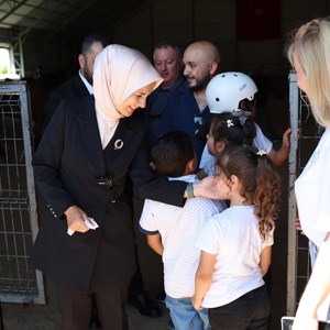 Bakanımız Mahinur Özdemir Göktaş Filistinli çocuklarla bir araya geldi - fotoğraf 5