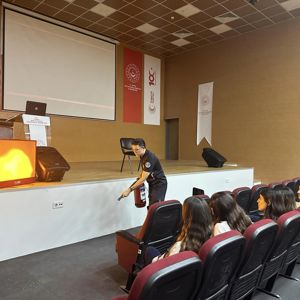 Bursa İtfaiyesi'nden İl Müdürlüğümüze Yangın Söndürme ve Tahliye Eğitimi - fotoğraf 3