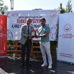 Spor Benim Hayalim: Türkiye Yüzyılı Kardeşlik Turnuvası Gerçekleştirildi - fotoğraf 4