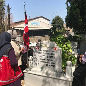 Şehadetlerinin Yıldönümünde Şehitlerimiz Anıldı - fotoğraf 2