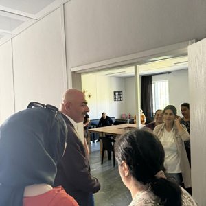 İl Müdürümüz Abdulbari AKSOY tarafından Özel Bingöl Bakım Merkezinden hizmet alan özel bireylerimizİ ziyaret etti. - fotoğraf 2