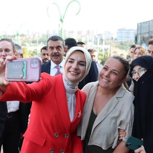Aile ve Sosyal Hizmetler Bakanımız Göktaş, "Bilinçle İlerleme Zamanı Projesi" etkinliğine katıldı - fotoğraf 8