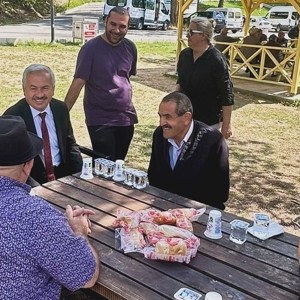 Büyüklerimiz Karaçomak Barajı Mesire Alanında Piknik Etkinliğinde Bir Araya Geldiler - fotoğraf 1