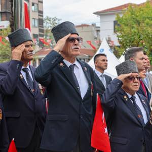 Bursa’nın Düşman İşgalinden Kurtuluşunun 102. Yıl Dönümü Kutlu Olsun - fotoğraf 1