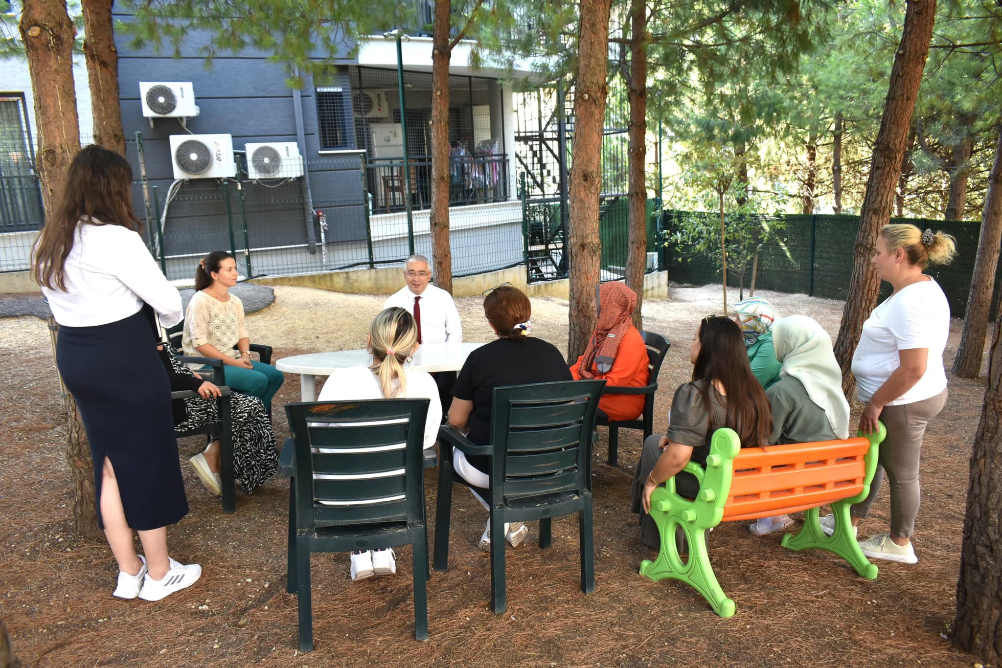 Kadın Konuk Evleri Şiddet Mağduru Kadınlara Güvenli Barınma Hizmeti Sunuyor