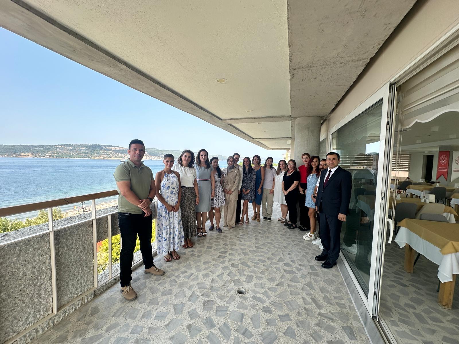 Kaliteli Bir  Sosyal  Hizmet  İçin  Nitelikli  Eğitim