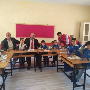 Erciş SHM’den Köy okullarına Destek - fotoğraf 3