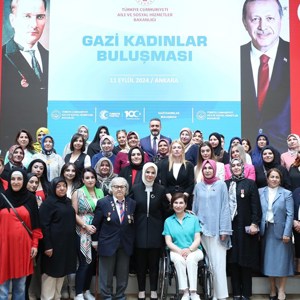 Aile ve Sosyal Hizmetler Bakanımız Göktaş: "Bugün Adalet ve İçişleri Bakanımız ile Narin'in kabrini ziyaret edeceğiz - fotoğraf 3