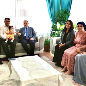 Valimiz Sayın Meftun Dallı Kahraman Gazimiz Dursun Kan’ı Ziyaret Etti - fotoğraf 1