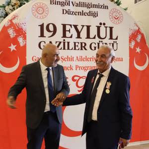 Gazilerimiz ve Şehit Aileleri ile Buluşma Yemeği Düzenlendi. - fotoğraf 8