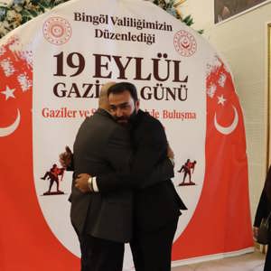 Gazilerimiz ve Şehit Aileleri ile Buluşma Yemeği Düzenlendi. - fotoğraf 13