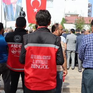 19 Eylül Gaziler Günü münasebetiyle düzenlenen programdan Valilimiz Binası önünde Çelenk Sunma Töreni - fotoğraf 4