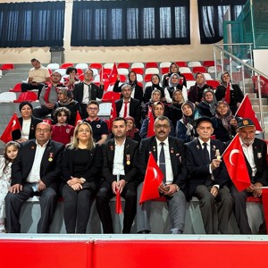 19 Eylül Gaziler Günü’nde “Kahramanlar Sahada, Kalbimiz Onlarla” Temalı Sportif Etkinlikler Düzenlendi - fotoğraf 2