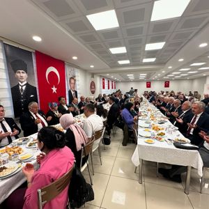 Aziz Şehitlerimizin Kıymetli Aileleri Ve Kahraman Gazilerimiz Onuruna Yemek Programı Düzenlendi - fotoğraf 9