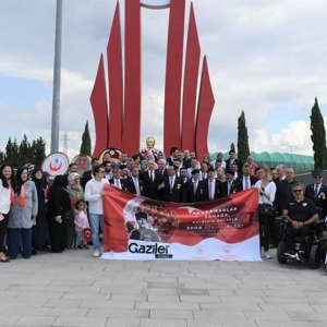 Kahramanlar Sahada, Kalbimiz Onlarla - fotoğraf 7