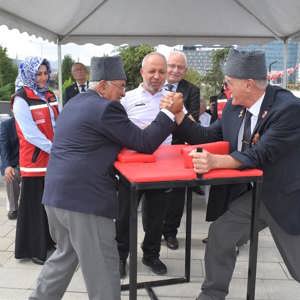Kahramanlar Sahada, Kalbimiz Onlarla - fotoğraf 1