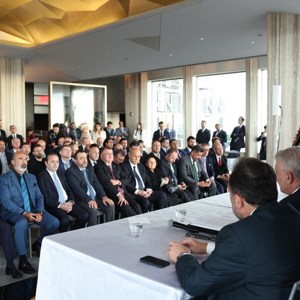 Bakanımız Mahinur Özdemir Göktaş: "Koruyucu aile konusunda küresel anlamda bir seferberlik çağrısı yapacağız - fotoğraf 3