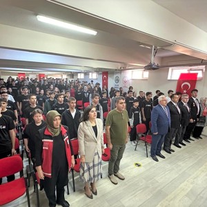Vatan Sevgisiyle Büyüyen Nesiller - fotoğraf 2