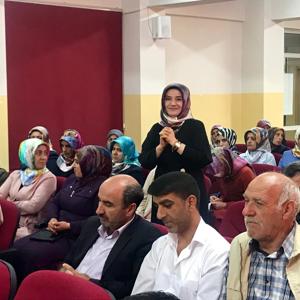 Genç Anadolu Lisesi Velilere Aile Eğitim Programı (Aep) Kapsamında ” Okul Aile İşbirliği” Konulu Seminer Düzenlendi - fotoğraf 4