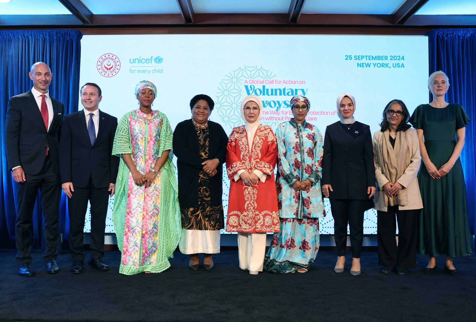 “Gönül Elçileri” Projesi Dünya Sahnesine Çıktı