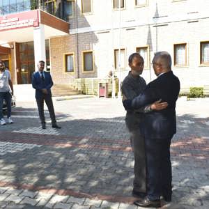 Yaşlılarımız, Değerlerimizin Temelidir - fotoğraf 1