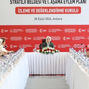 Bakan Göktaş Roman Vatandaşlara Yönelik Strateji Belgesi ve 1. Aşama Eylem Planı İzleme ve Değerlendirme Kurulu Toplantısı’na Katıldı - fotoğraf 2