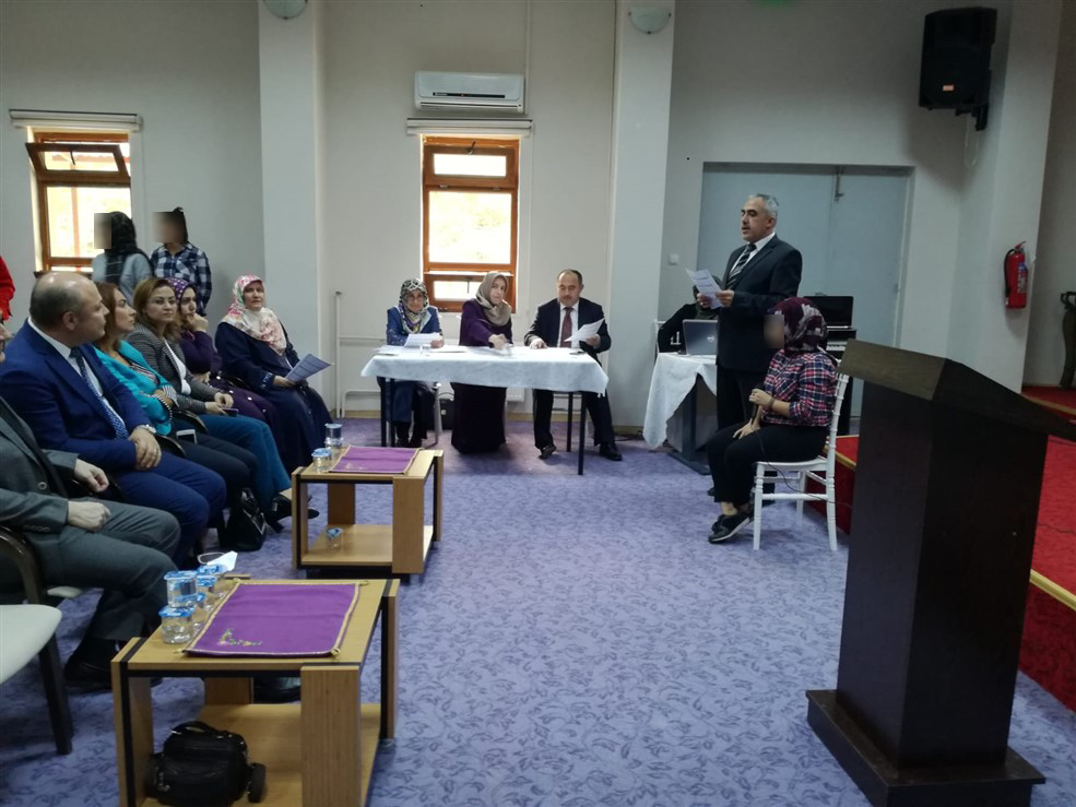 KIRK HADİS OKUMA YARIŞMASI YAPILDI