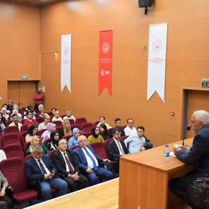 Felsefi ve  Dini Bağlamı İçinde Mahremiyet ve Aile - fotoğraf 1